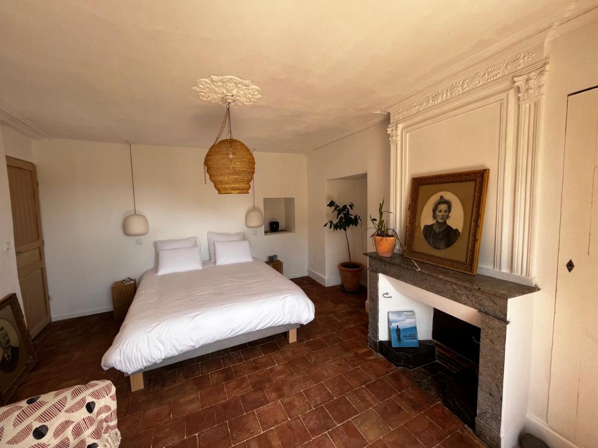 Les Roches Bed & Breakfast Compregnac Luaran gambar