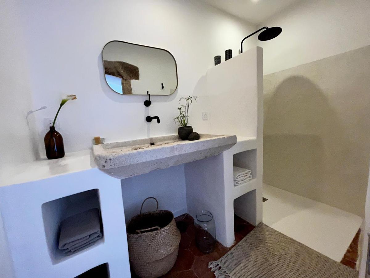 Les Roches Bed & Breakfast Compregnac Luaran gambar